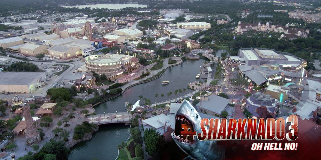 3 razones por las que los fanáticos de Universal DEBEN ver Sharknado 3