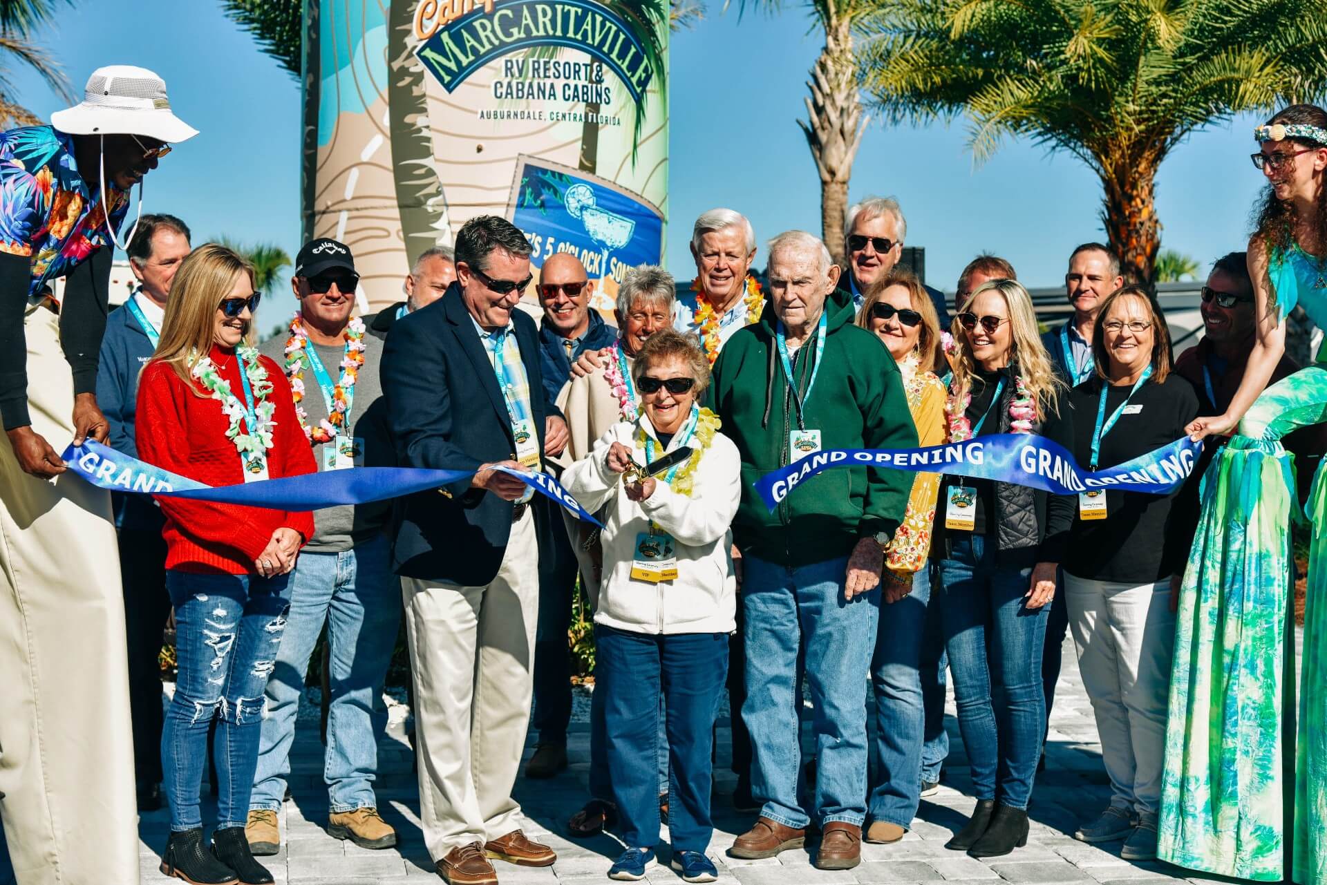 Camp Margaritaville RV Resort & Cabana Cabins Auburndale, Florida Central abre oficialmente