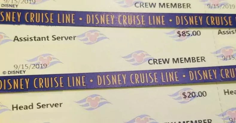 ¿Cómo funcionan las propinas en un crucero de Disney? Su guía de propinas