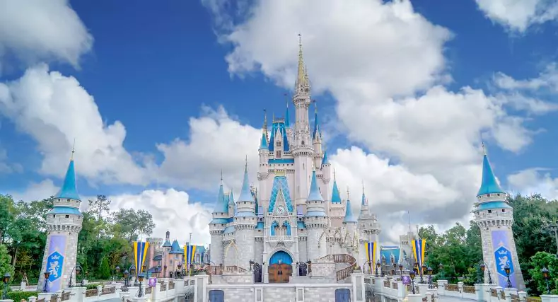 ¿Cuánto cuesta alquilar Disney World por un día?
