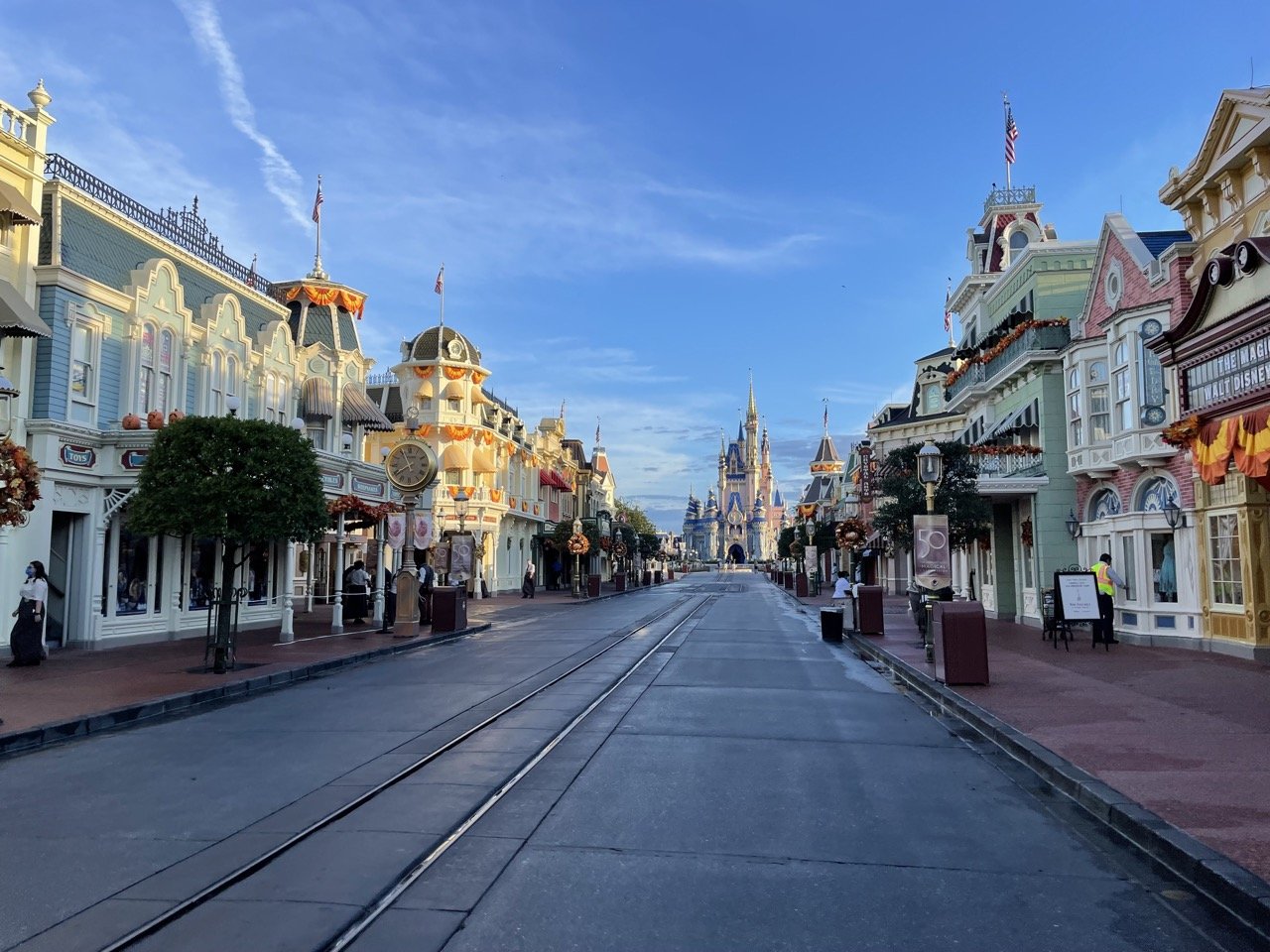 https://www.mousehacking.com/blog/disney-world-50th-anniversary-trip-report-part-7-magic-kingdom-and-hollywood-studios