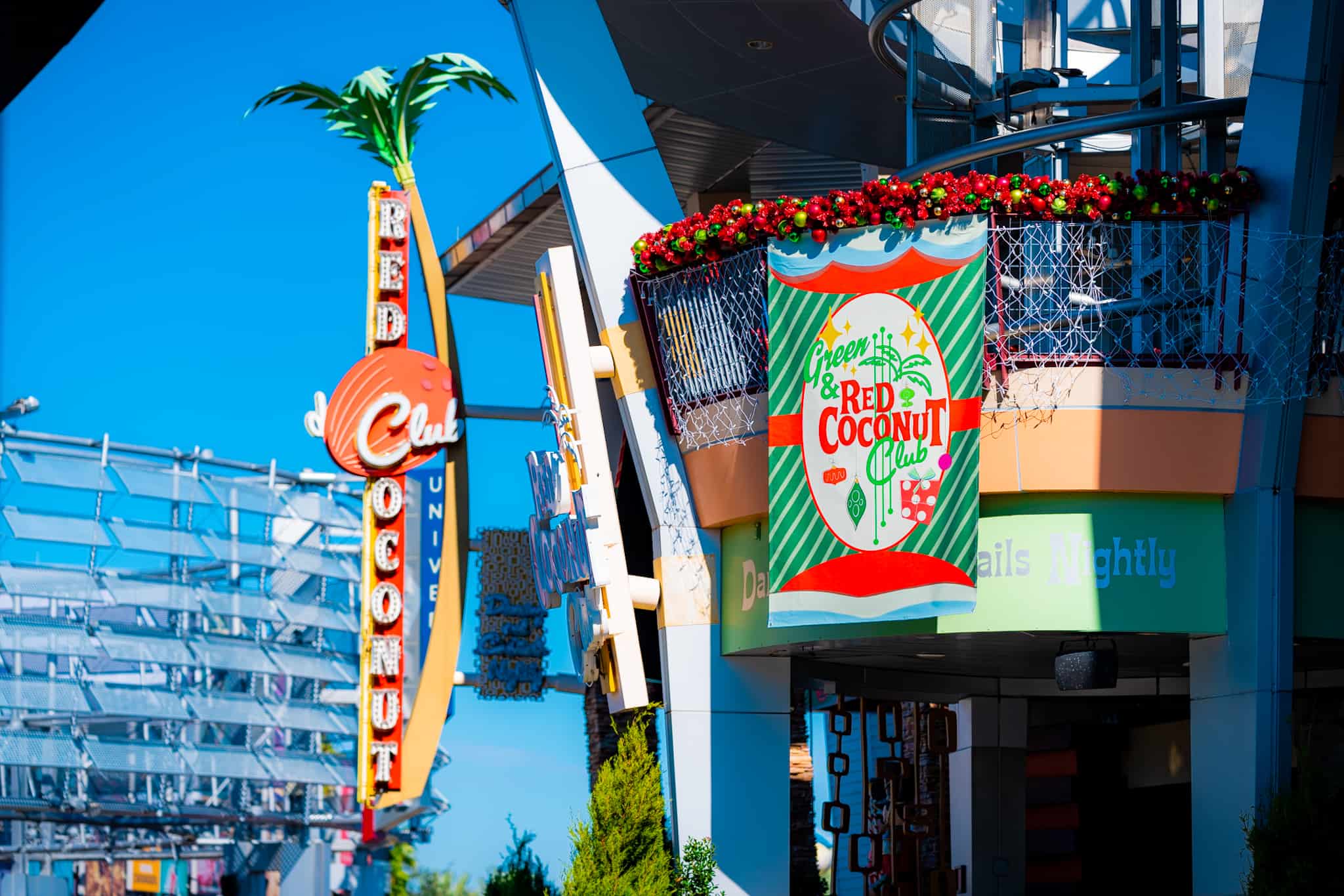 Green & Red Coconut Club abre en Universal CityWalk