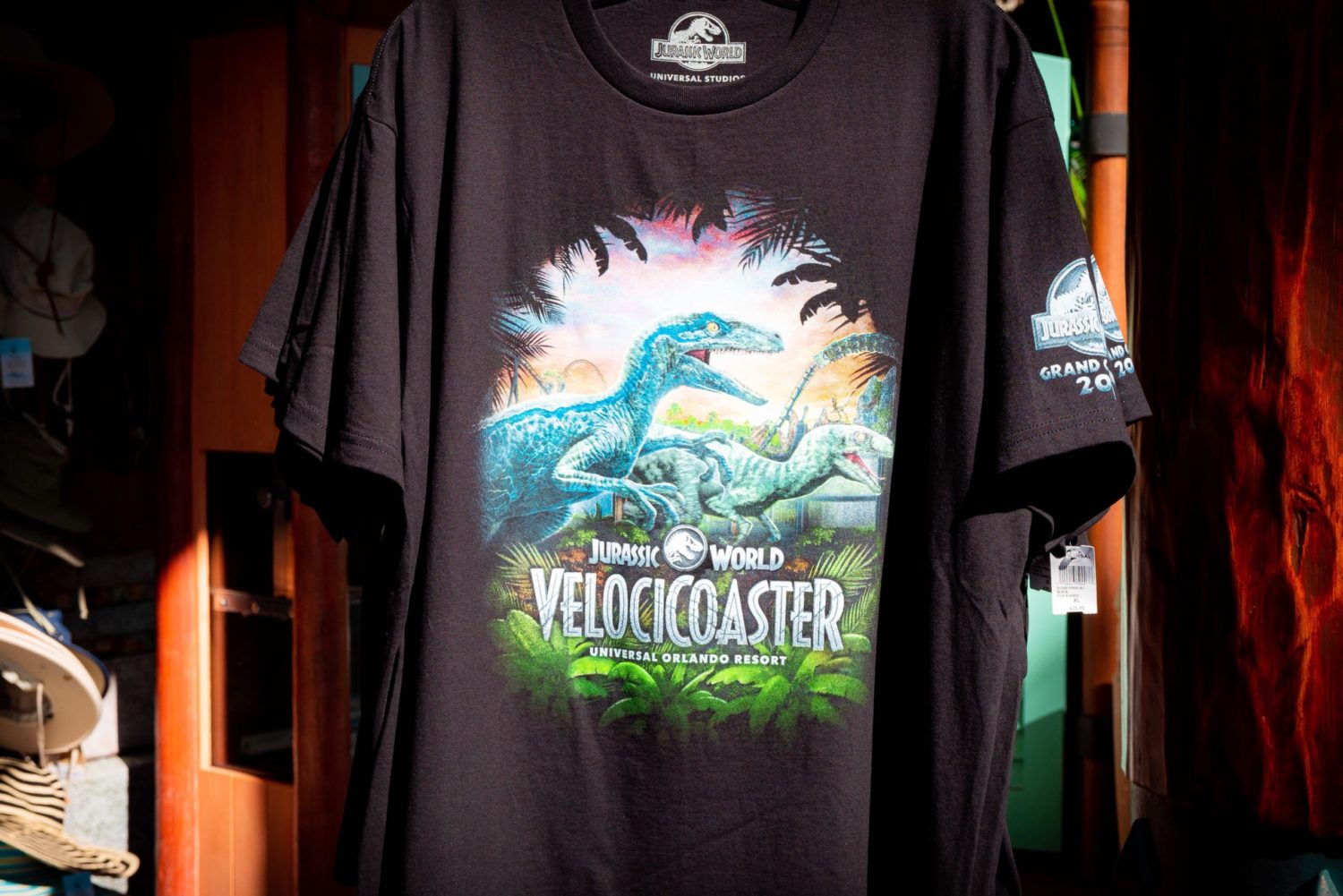 Llega la mercancía de Jurassic World VelociCoaster