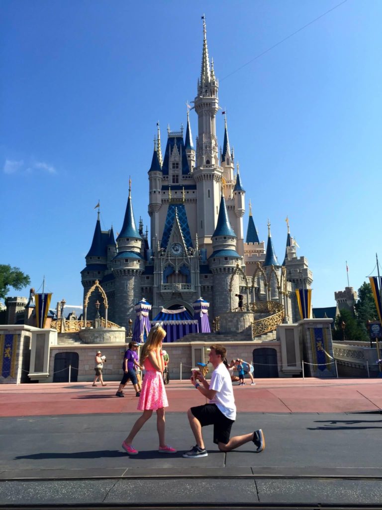 Los 5 mejores lugares para proponer matrimonio en Walt Disney World