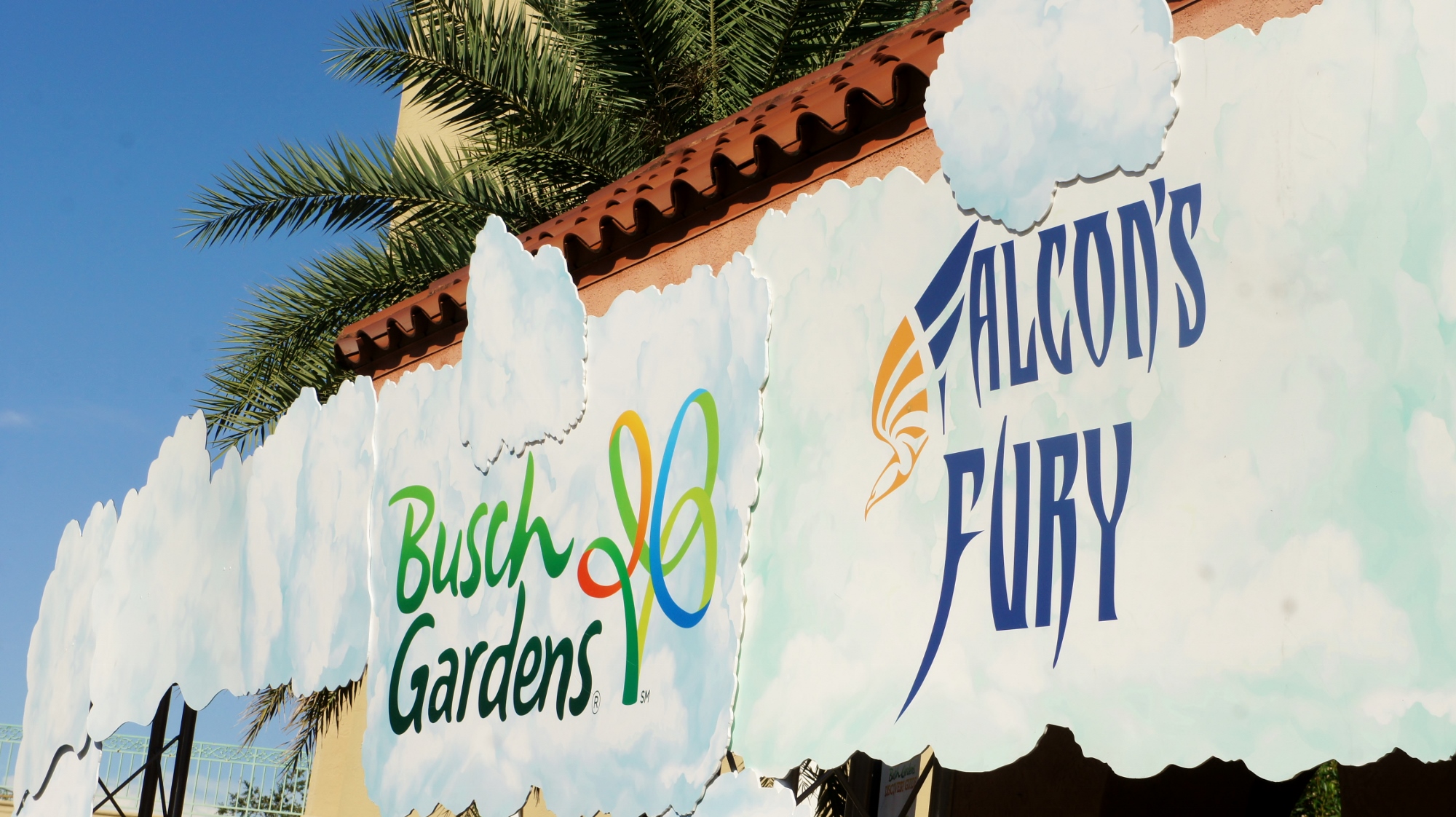 Montando el Falcon's Fury de Busch Garden por primera vez