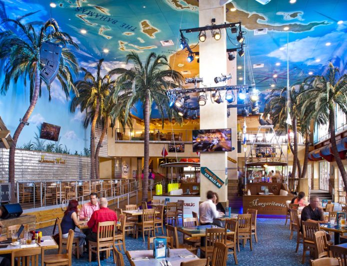 Nuevo menú de tarifas más ligeras en Margaritaville Hollywood, FL