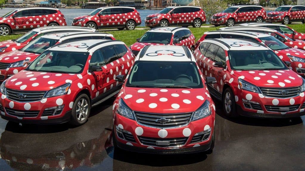 Universal investiga la respuesta a las Minnie Vans de Disney