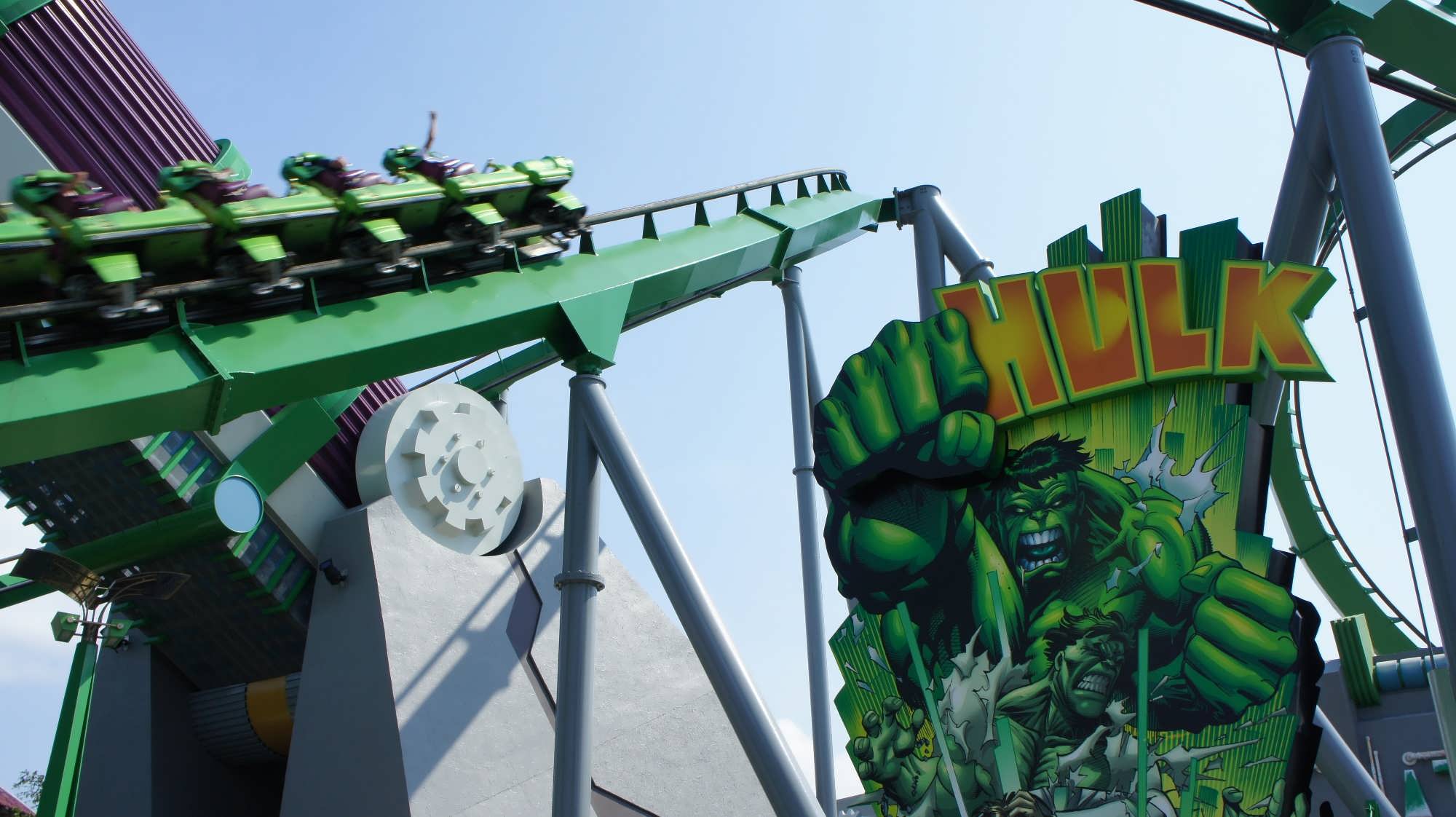 Se confirma la increíble revisión de Hulk Coaster