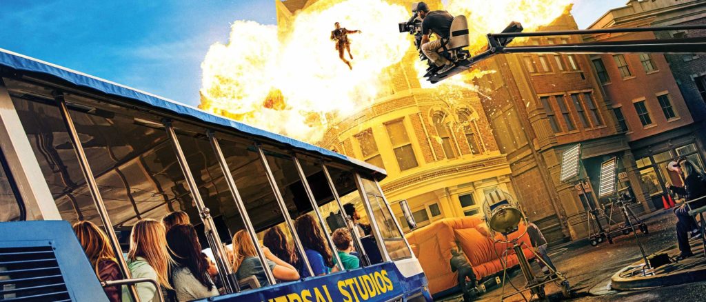 ¿Universal Studios Florida tiene un recorrido por los estudios como Hollywood?