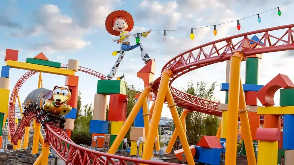 8 películas que debes ver antes de visitar Disney World