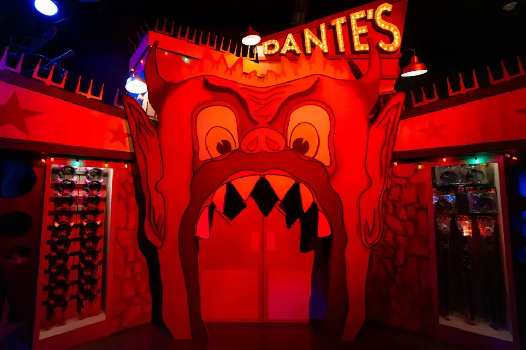 Beetlejuice llega a la Tienda Tributo HHN Beetlejuice llega a la Tienda Tributo HHN