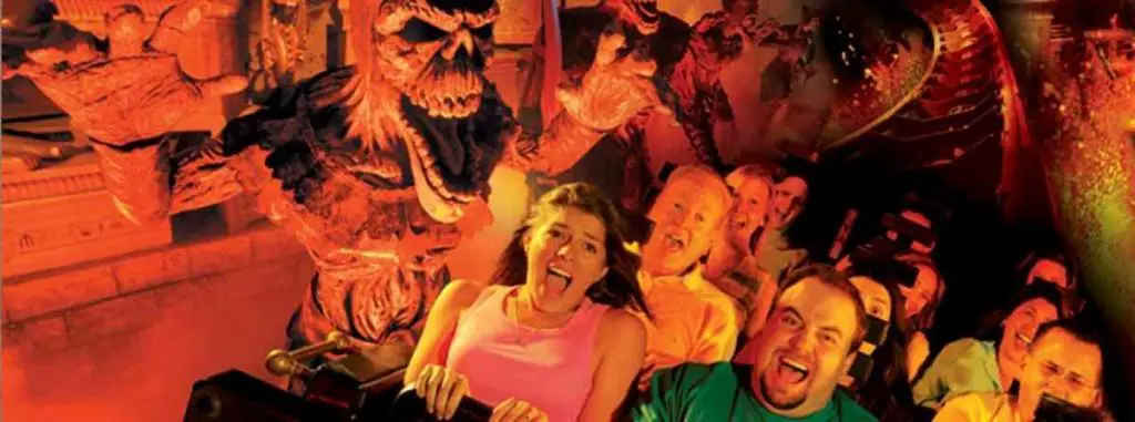 5 razones por las que La Venganza de la Momia es la atracción más pasada por alto en Universal Orlando