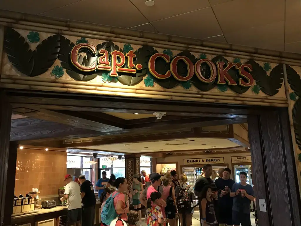 Opciones de desayuno de servicio rápido para un día en Magic Kingdom