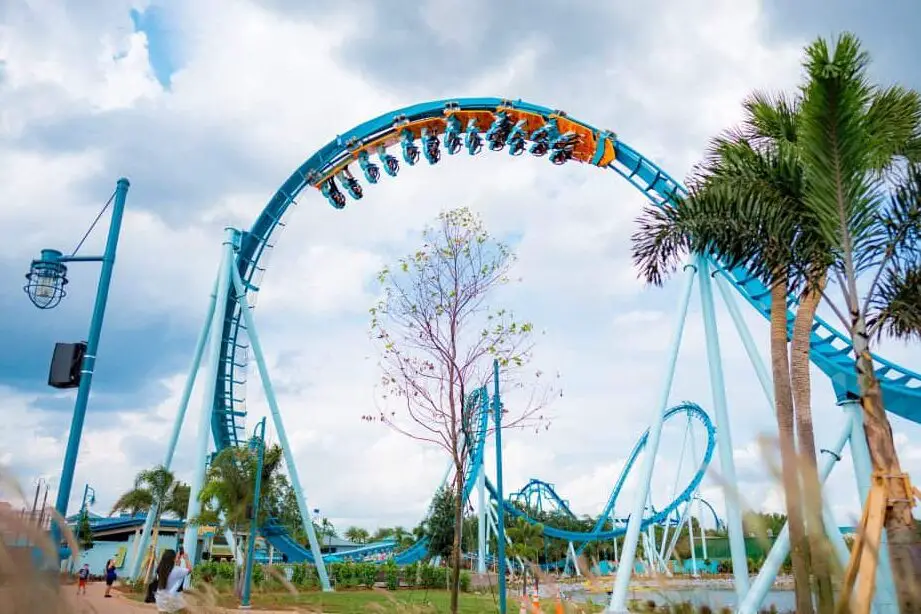 SeaWorld revela la fecha de apertura de la montaña rusa 'Pipeline'