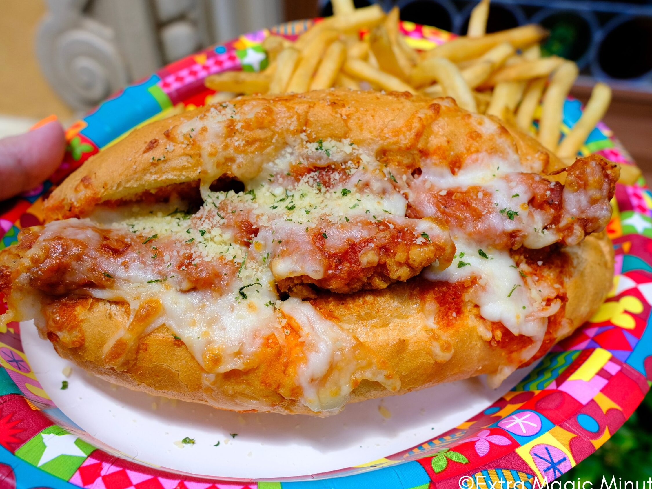 RESEÑA: Sándwich de pollo y parmesano en Magic Kingdom - MÁGICA EXTRA ...